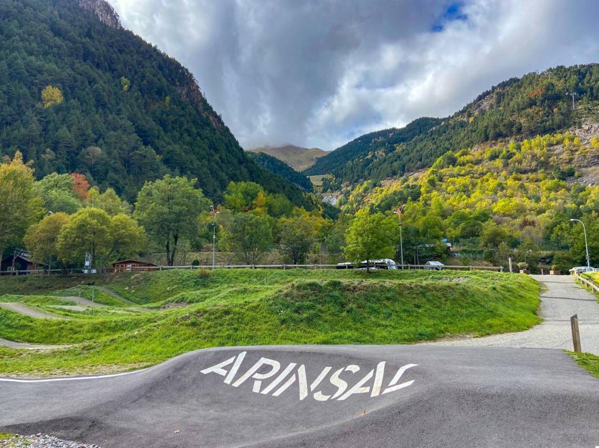 Apartamento Uenik - Rustico & Moderno En Arinsal - Esqui Mas de Ribafeta Exterior foto